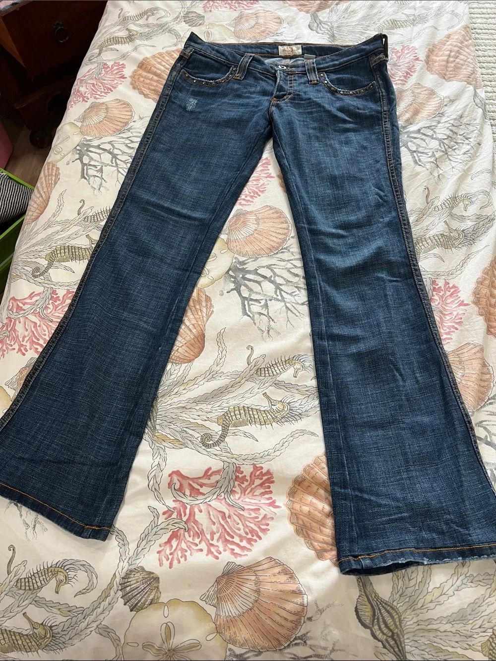 Frankie B. Women's Medium Dark Blue Bootcut Jeans - Picture 6 of 7